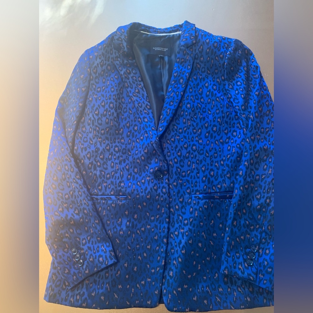 Stunning Blue Leopard Jacket Boyfriend fit